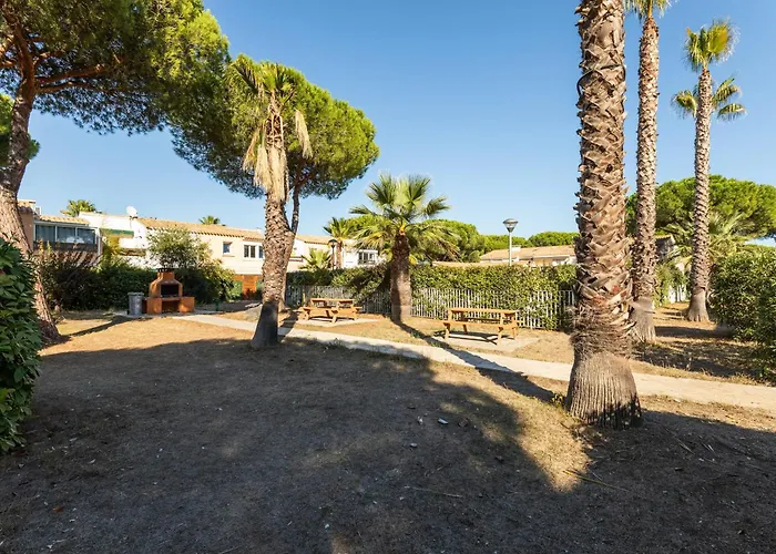 Holiday home Eleuthera Sun Quiet Ground-floor With Terrace And Pool Nearby