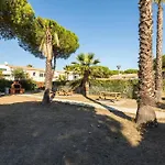 펜션 Eleuthera Sun Quiet Ground-floor With Terrace And Pool Nearby