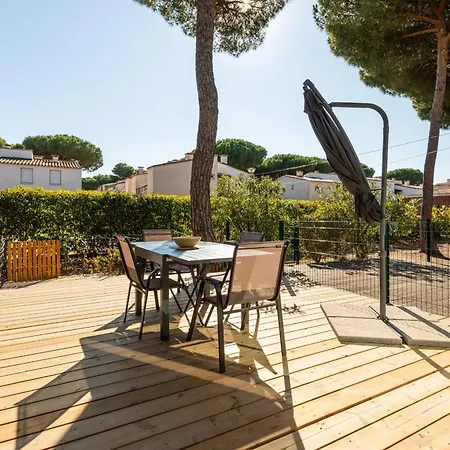 Holiday home Eleuthera Sun Quiet Ground-floor With Terrace And Pool Nearby